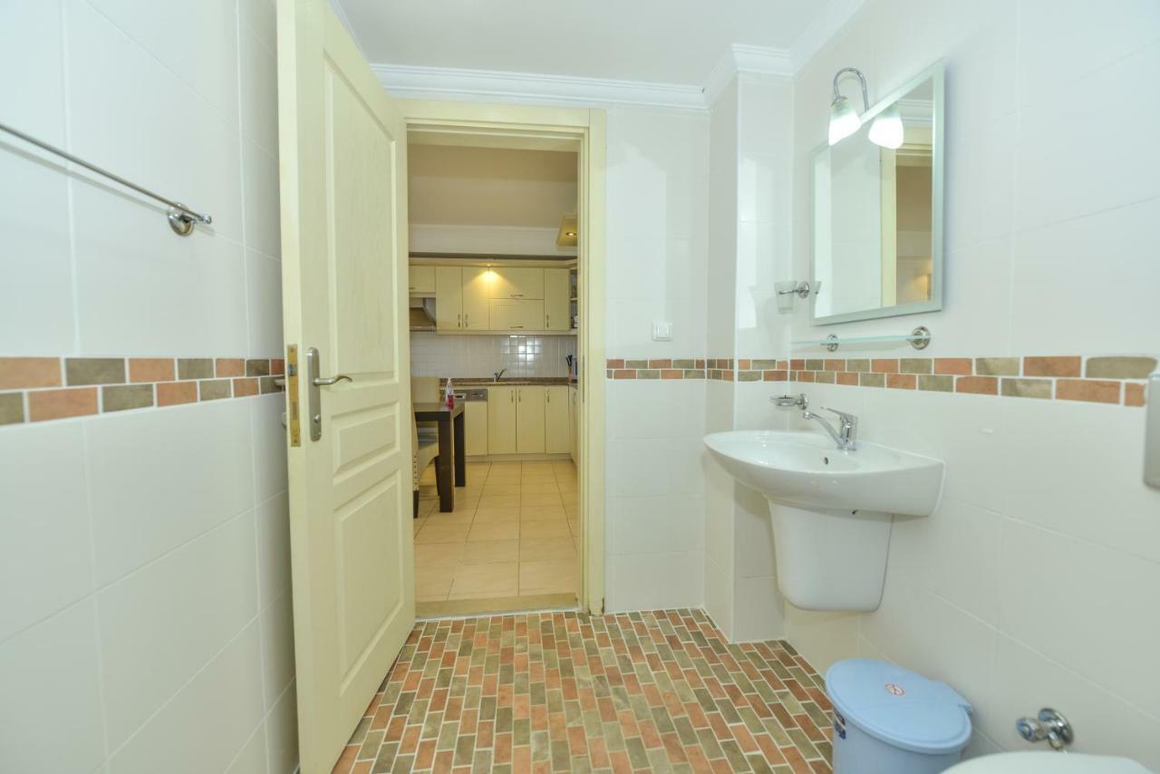 Saros Apartments Calis Beach Фетхие Экстерьер фото